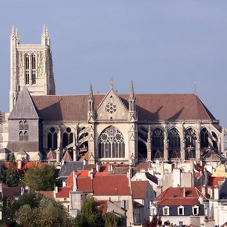 Riviera Near Disneyland Paris